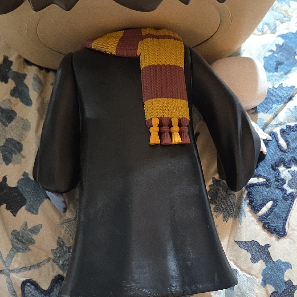 HUGE Funko Pop! 18 Inch Harry Potter with Hedwig Super Sized Pop! Vinyl Figure - Picture 10 of 13